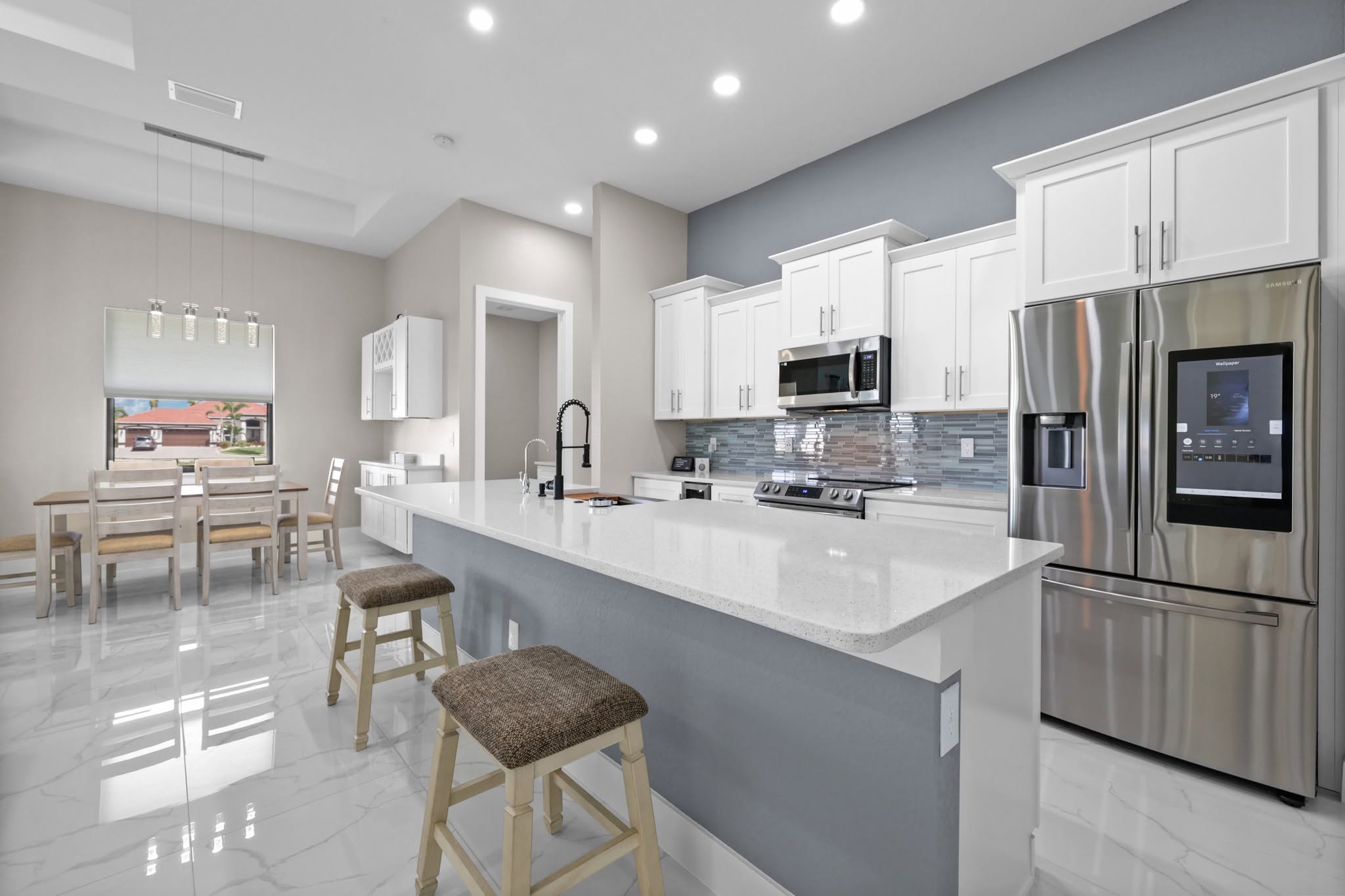 Contemporary Transitional Kitchen Kitchen Remodel by Elite Home Improvements Group, LLC — Project 1 project photo